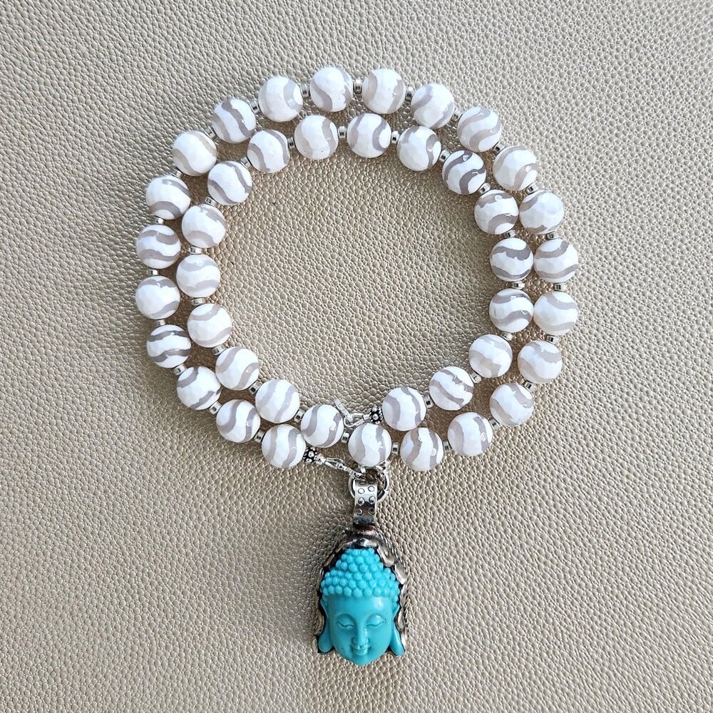 WHITE STRIPED TIBETAN AGATE W/ BUDDHA PENDANT--20"